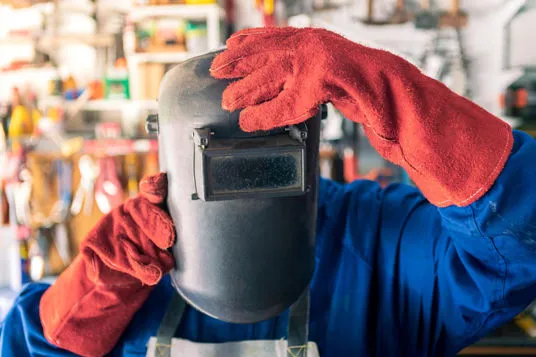 Abbigliamento tecnico per la saldatura 