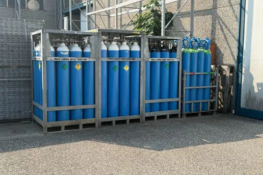 Fornitura di bombole del gas